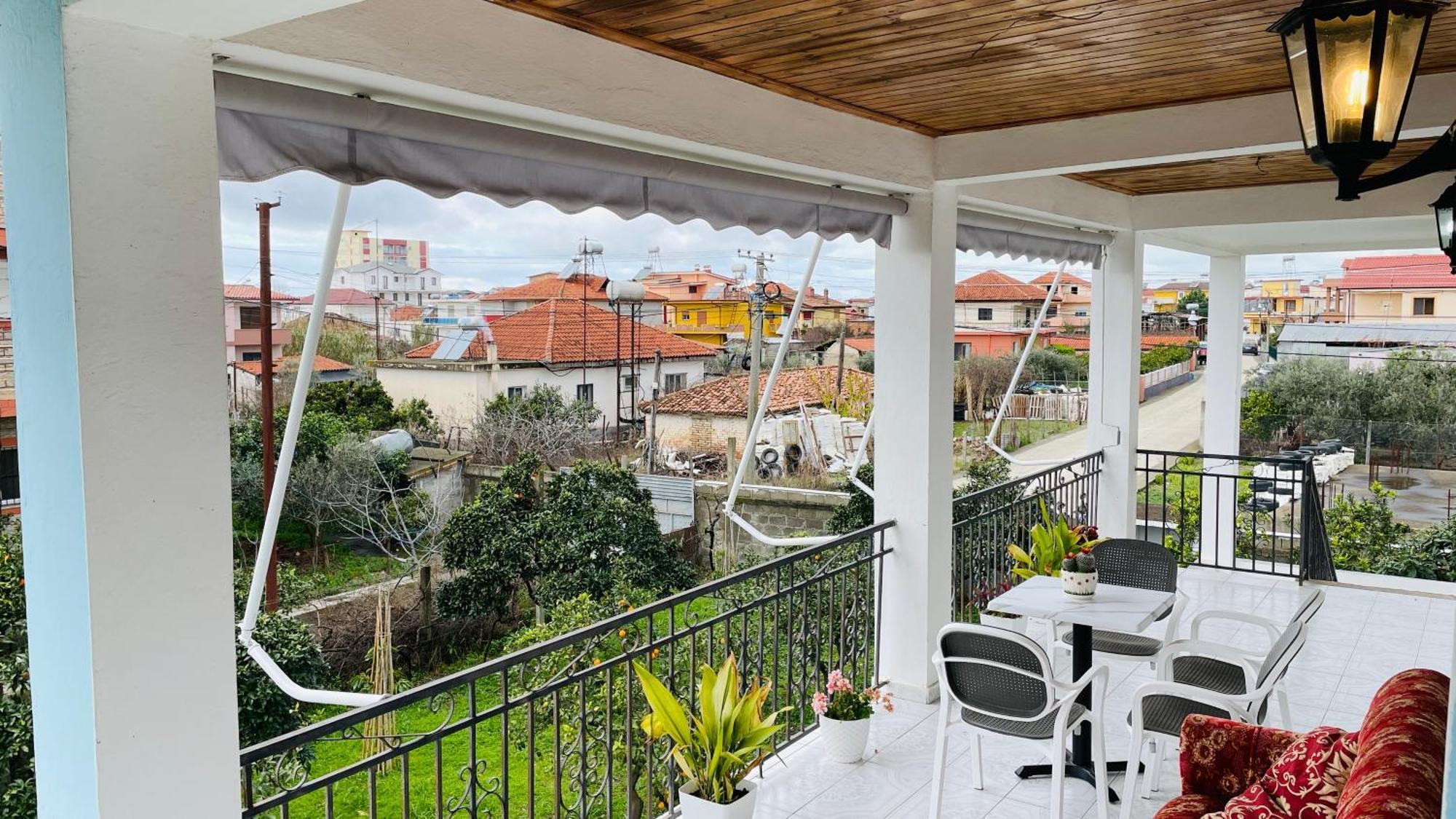 Mia Guest House - Entire Home With Balcony & Garden Divjake Exteriér fotografie